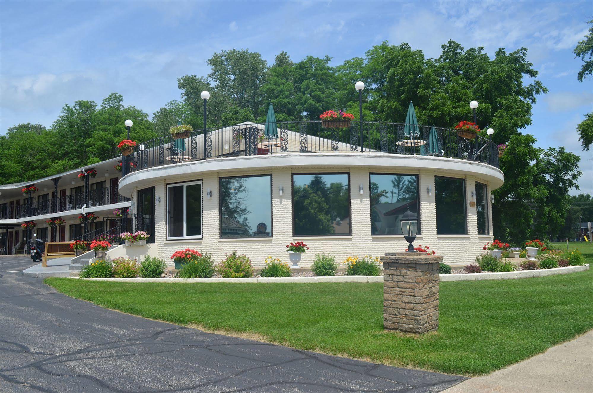 Amber's And Motel Wisconsin Dells