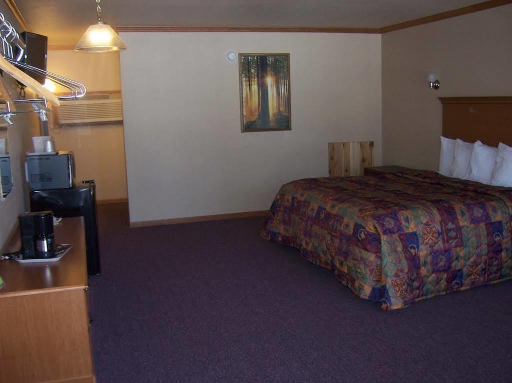 Amber's And Motel